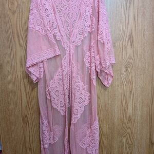 Elegant Pink Lace Kimono Robe